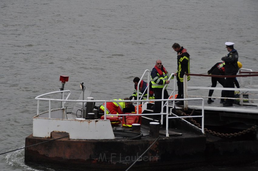 PRhein Koeln Muelheim Hoehe Bootshaus P07.JPG